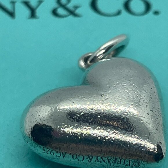 RARE Tiffany & Co. Blue Sapphire Etoile Heart Charm Pendant Sterling Silver - Picture 7 of 15
